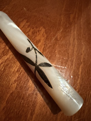 Fume cigarette ancien - fume-cigarette, en