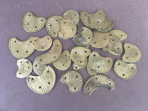 Anciens fers chaussures en - à,