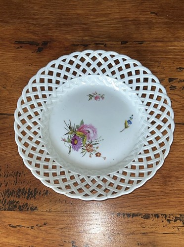 Assiette ajourée - ajourée, en