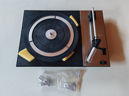 Tourne disque eurelec 45 - 33,