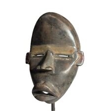 Sculpteur Dan africain de