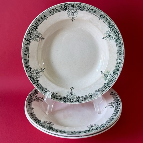 Assiettes creuses anciennes - 3,