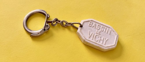 Porte clé ancien vichy - clé,