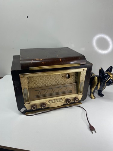 Ancien poste radio tourne - radio,