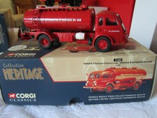 RENAULT FAINEANT CITERNE A EAU