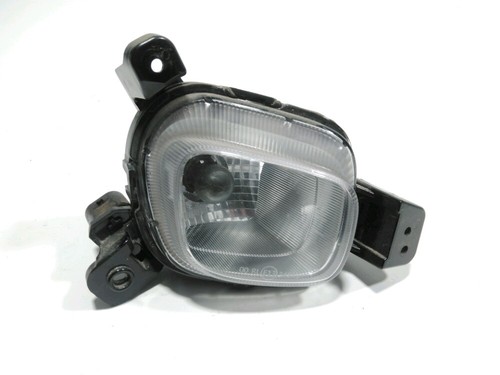 Antibrouillard avant droit - antibrouillard,