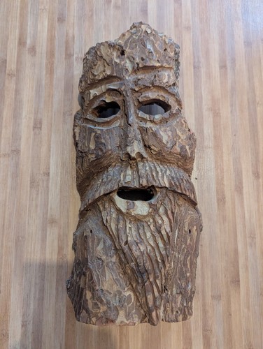 Masque bois sculpté dans - en,