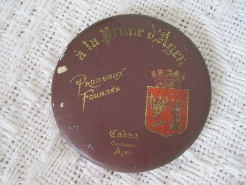 Ancienne boîte métallique - boîte,