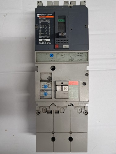 Disjoncteur schneider 250 n - ns,