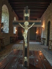 Ancien grand crucifix