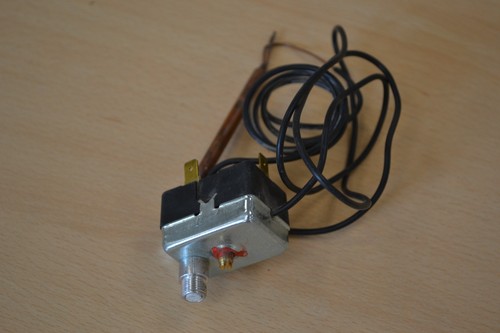 Thermostat sécurité pour - de,