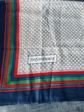 Carré écharpe fouloir 