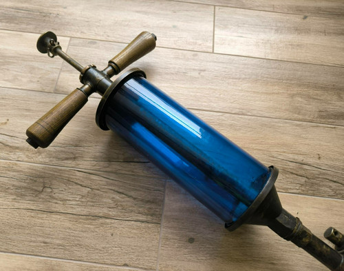 Antique winemaker tool - tool,, pal