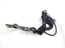 7060559 Zip Bonnet Front Left