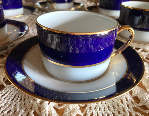 Service tasses à - 6,