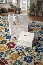 Boite Dior 14x14x6 avec son