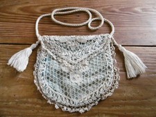 Bourse 1900 en dentelle aux