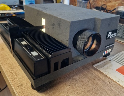 Projecteur diapositives - projecteur,