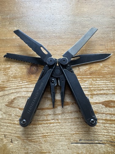 Leatherman wave - /, +