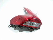 FEU ARRIERE GAUCHE 31395844