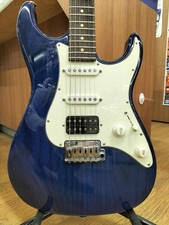 SUHR STANDARD PRO TRANS BLUE S1 ombination of blue and grain