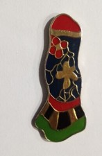 Pin's Rare Qualité EGF Époxy