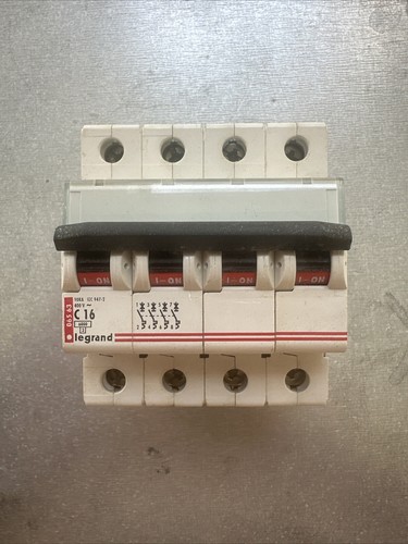 Disjoncteur legrand 16a p - 16a, 4