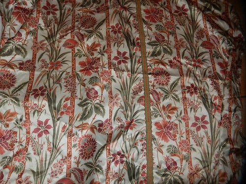 Satin fabric piece bed - satin,