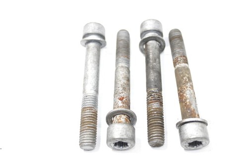 Boulons chassis support moteur - support,