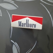 Paquet vide de cigarettes