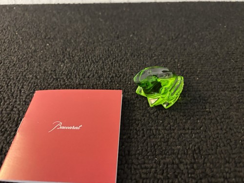 Green color baccarat crystal - green,