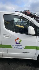 Porte avant droit NISSAN NV200