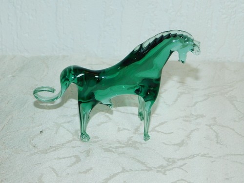 Cheval verre vert - verre,