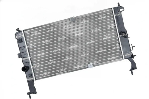 Radiateur eau ailettes - d'eau,