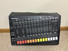 Roland Aira TR-8 Rhythm Performer Drum Machine/NEW IN BOX !!