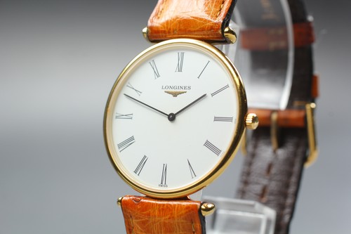 Presque comme neuve montre - comme, neuve]