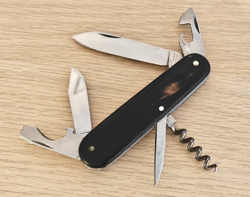 Victorinox swiss army knife - victorinox,