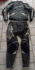Combinaison moto en cuir