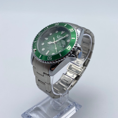 Montre acier quartz cadran - acier,