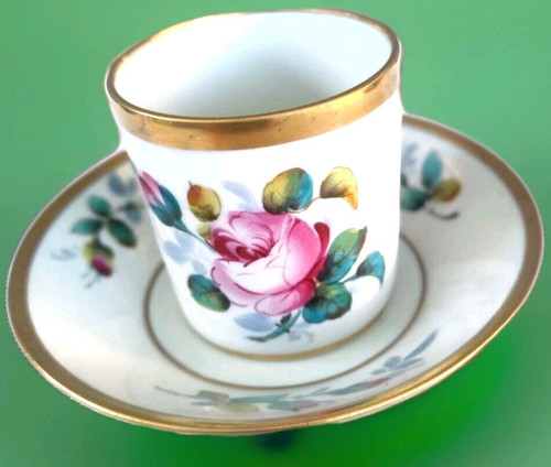 Tasse soucoupe en - et,
