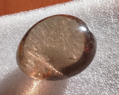 38.5gr 37x31x24mm quartz fumé