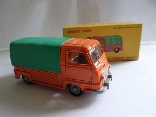 Dinky toys atlas renault - dinky,