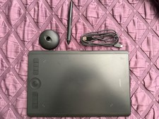 Wacom Intuos Pro PTH-660 Medium Drawing Tablet with Pen