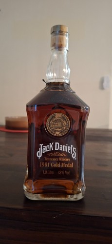 Jack daniel gold medal 1981 - jack,