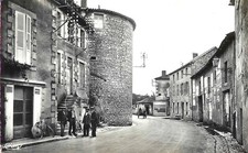 16 -CHAMPAGNE MOUTON -- LA