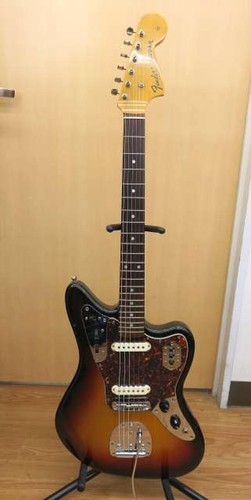 Fender japan jaguar - /,