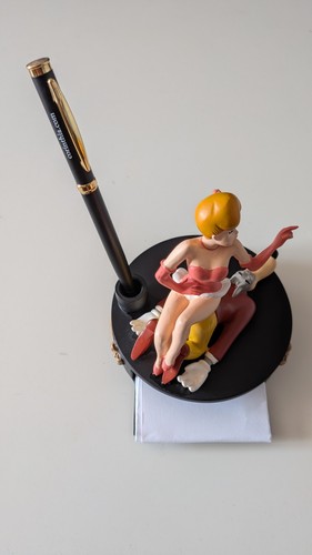 Figurine tex avery - tex, stylo