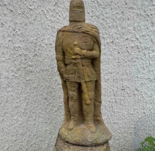 Sculpture pierre un - sculpture,