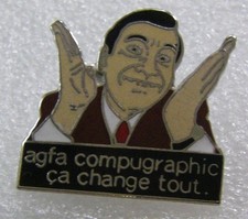 pin's AGFA COMPUGRAPHIC CA