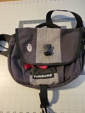 Y8- Timbuk2 Messenger